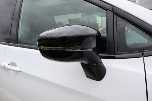 New 2026 Chrysler Pacifica Limited w/ S Appearance Package image 2