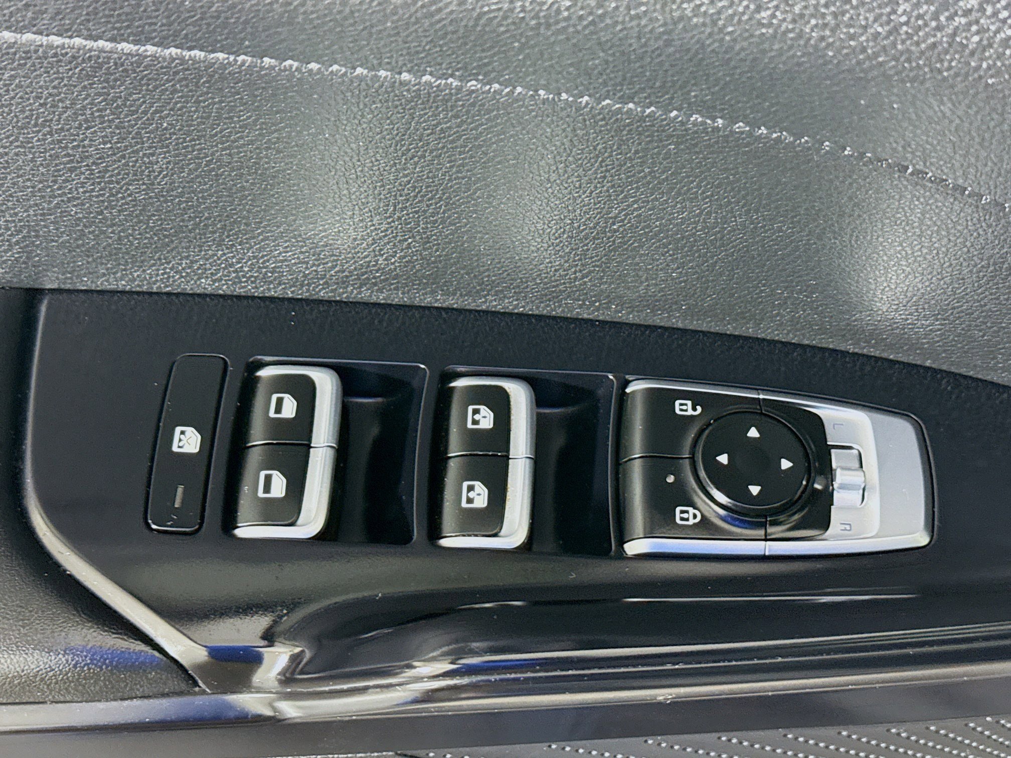 Used 2023 Kia K5 GT-Line w/ GT-Line Premium Package FWD image 24