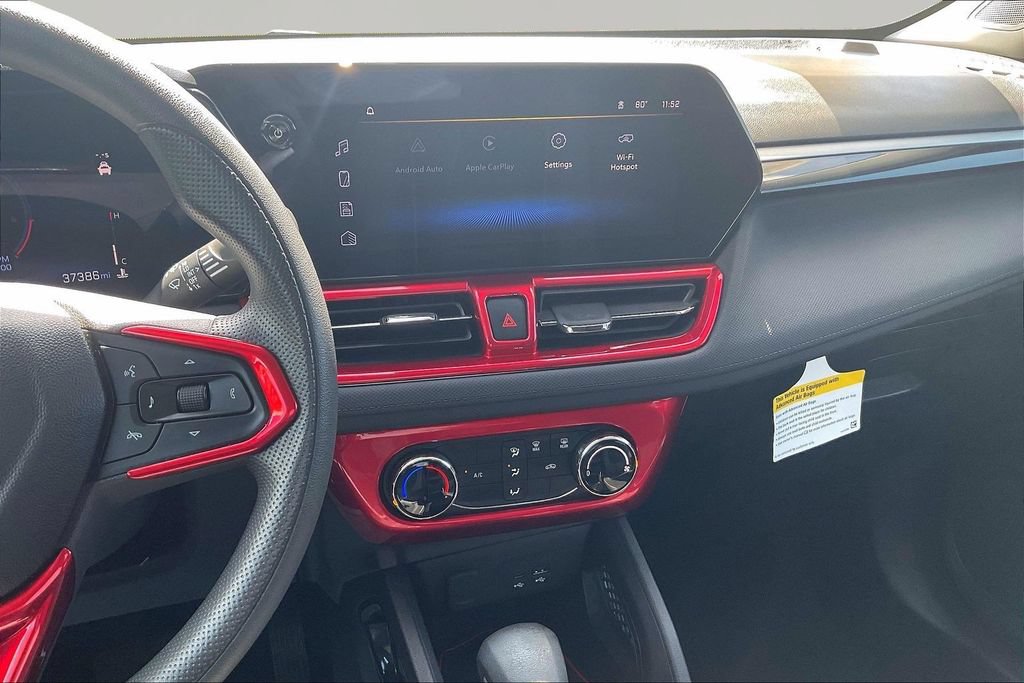 Used 2024 Chevrolet TrailBlazer LS w/ LS Convenience Package AWD/4WD image 10