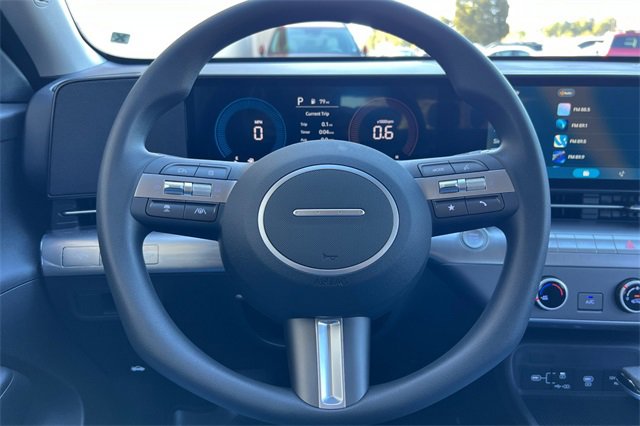 New 2026 Hyundai Kona SE image 23