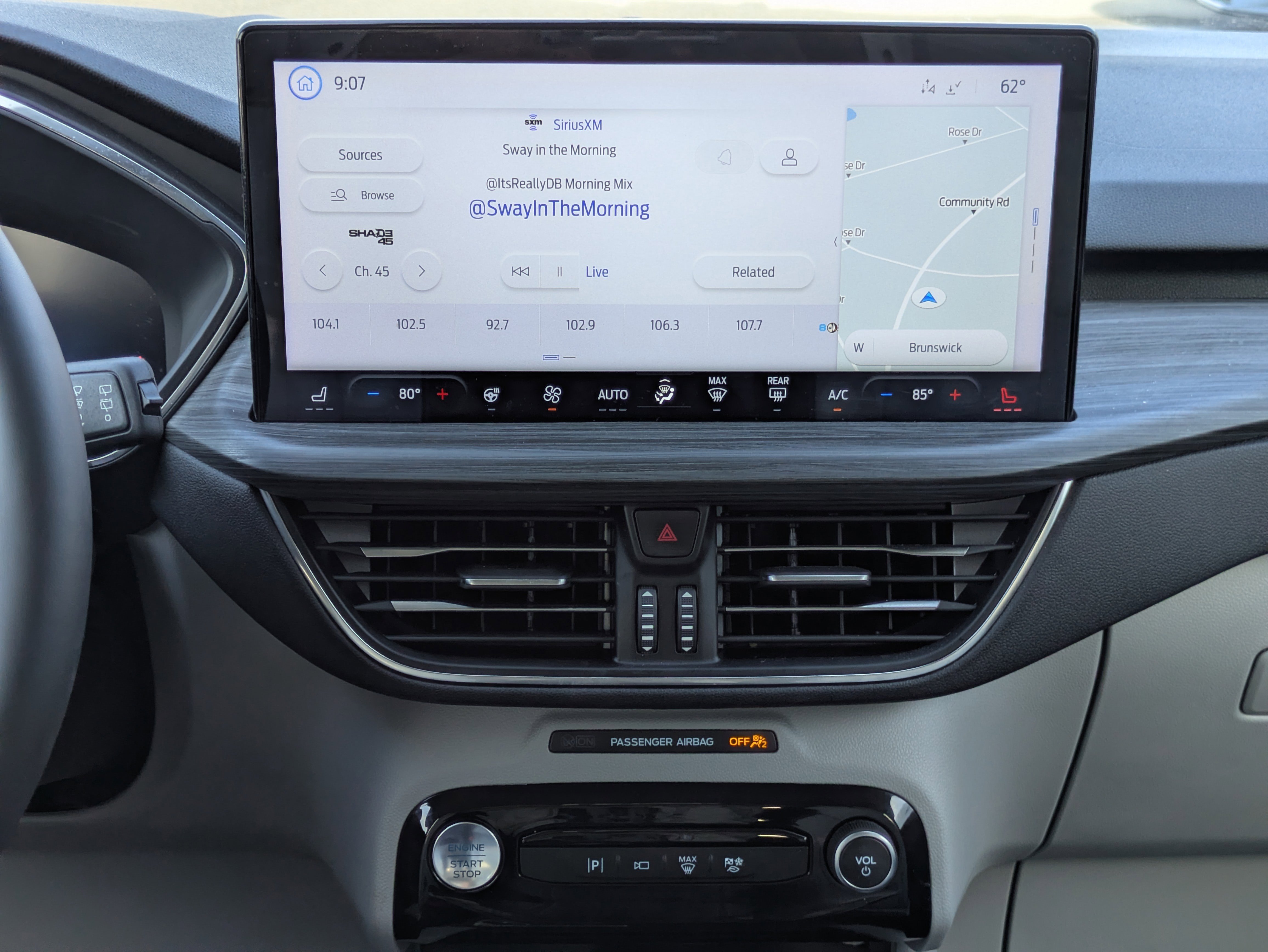 Used 2023 Ford Escape Platinum image 16