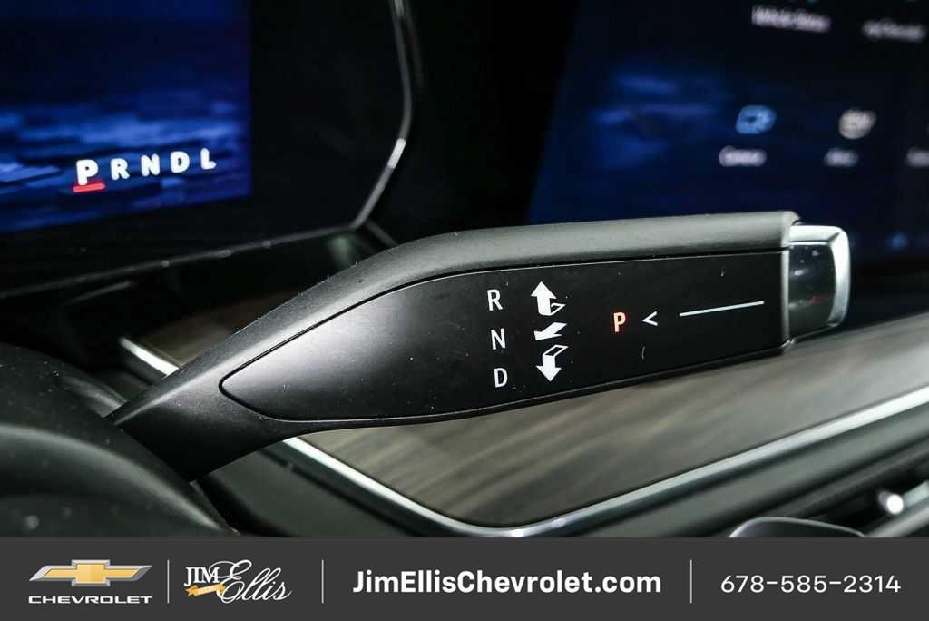 Certified 2025 Chevrolet Tahoe LT RWD image 17