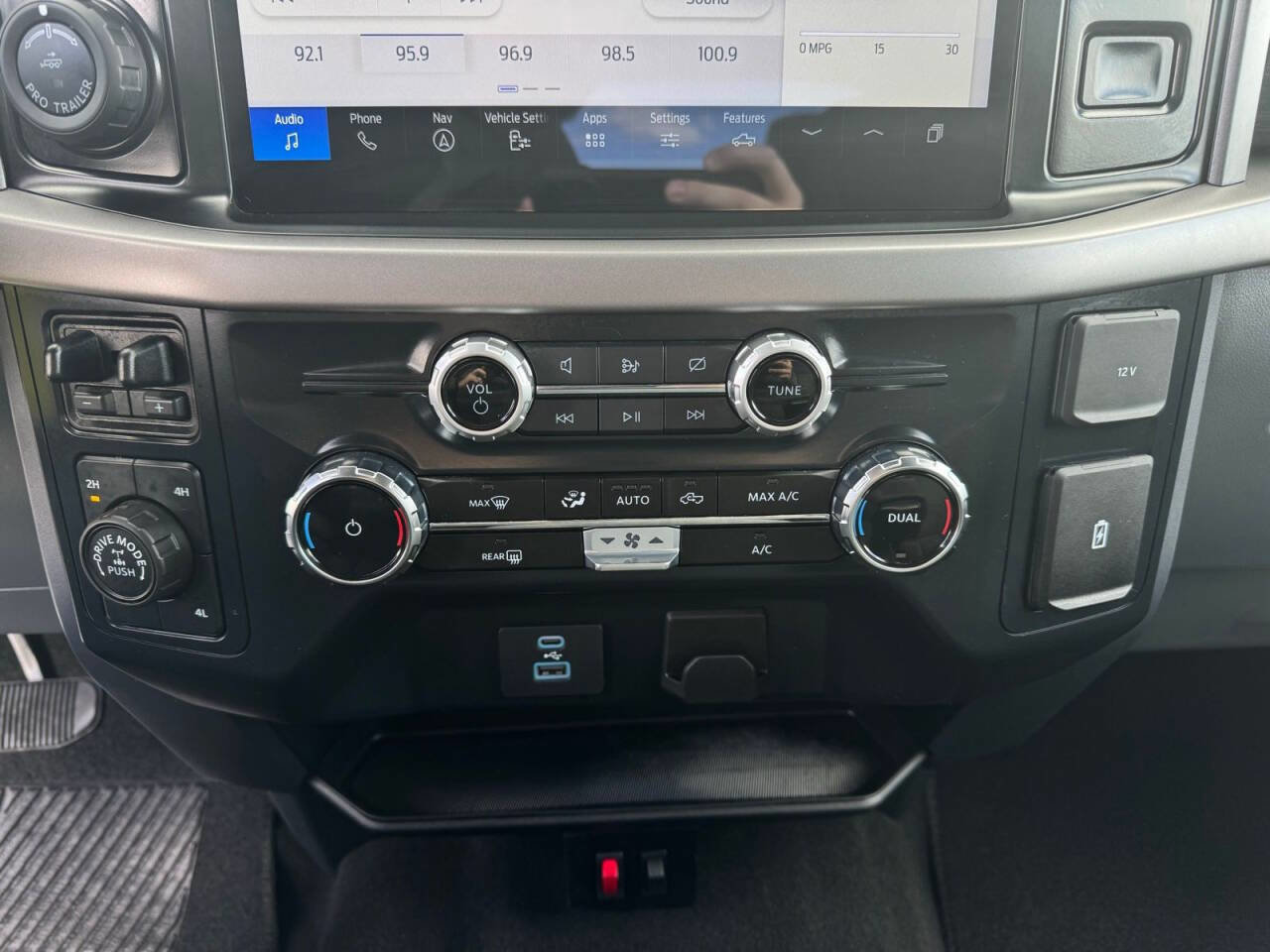 Used 2024 Ford F150 XLT w/ Tow/Haul Package image 25