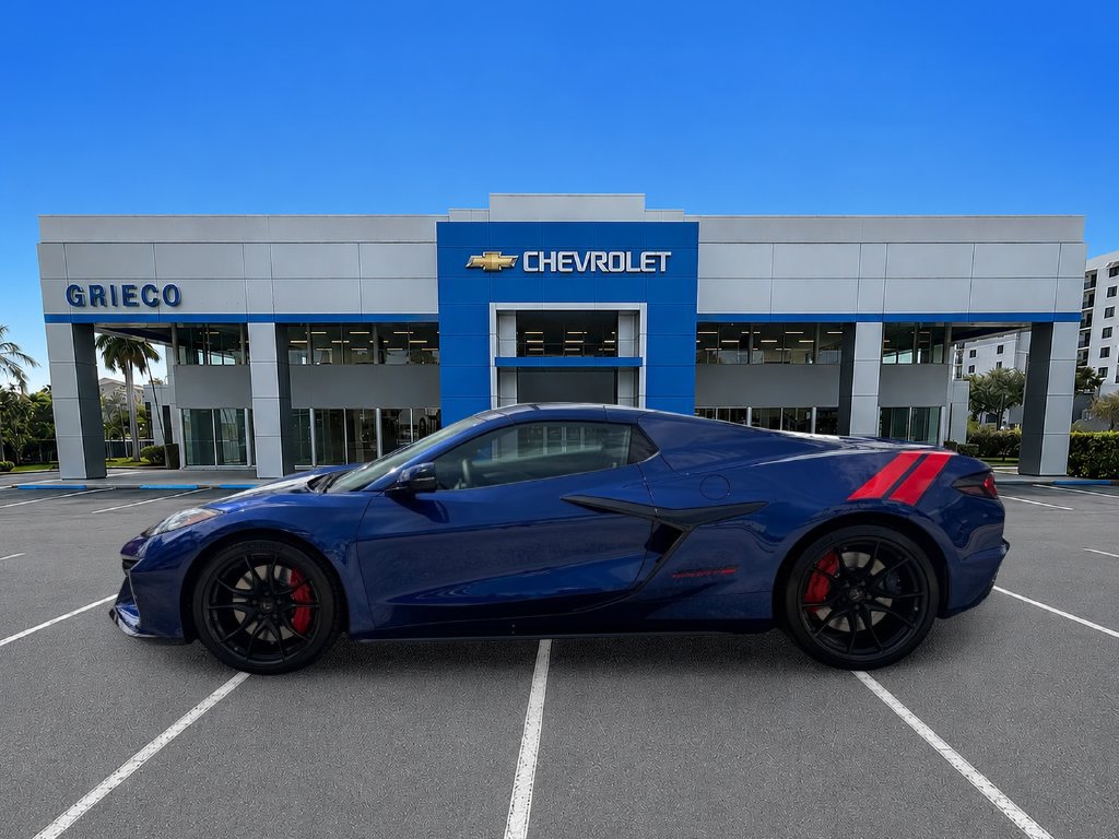 New 2027 Chevrolet Corvette Grand Sport w/ Z52 Sport Performance Package RWD image 4