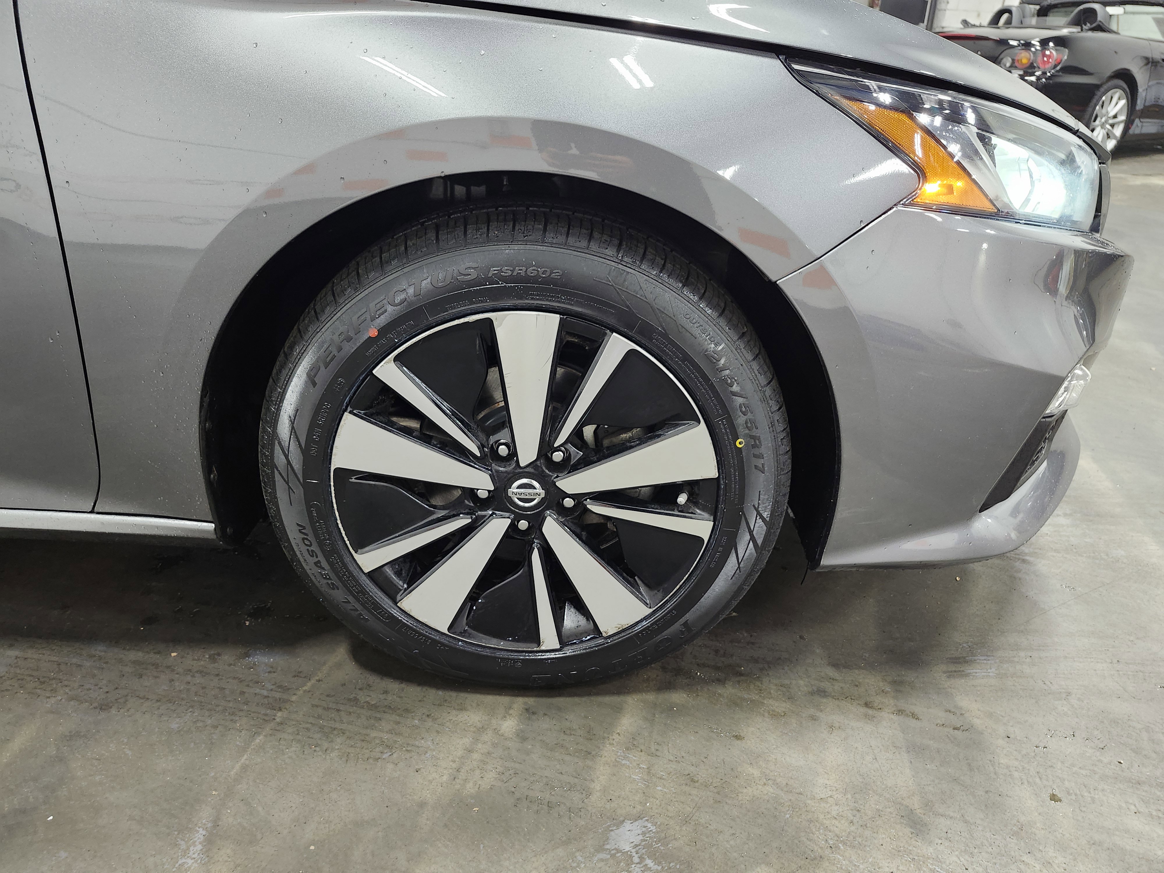 Used 2022 Nissan Altima 2.5 SV image 9