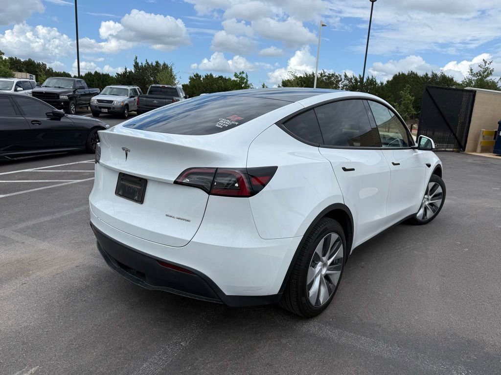 Used 2023 Tesla Model Y Long Range image 4