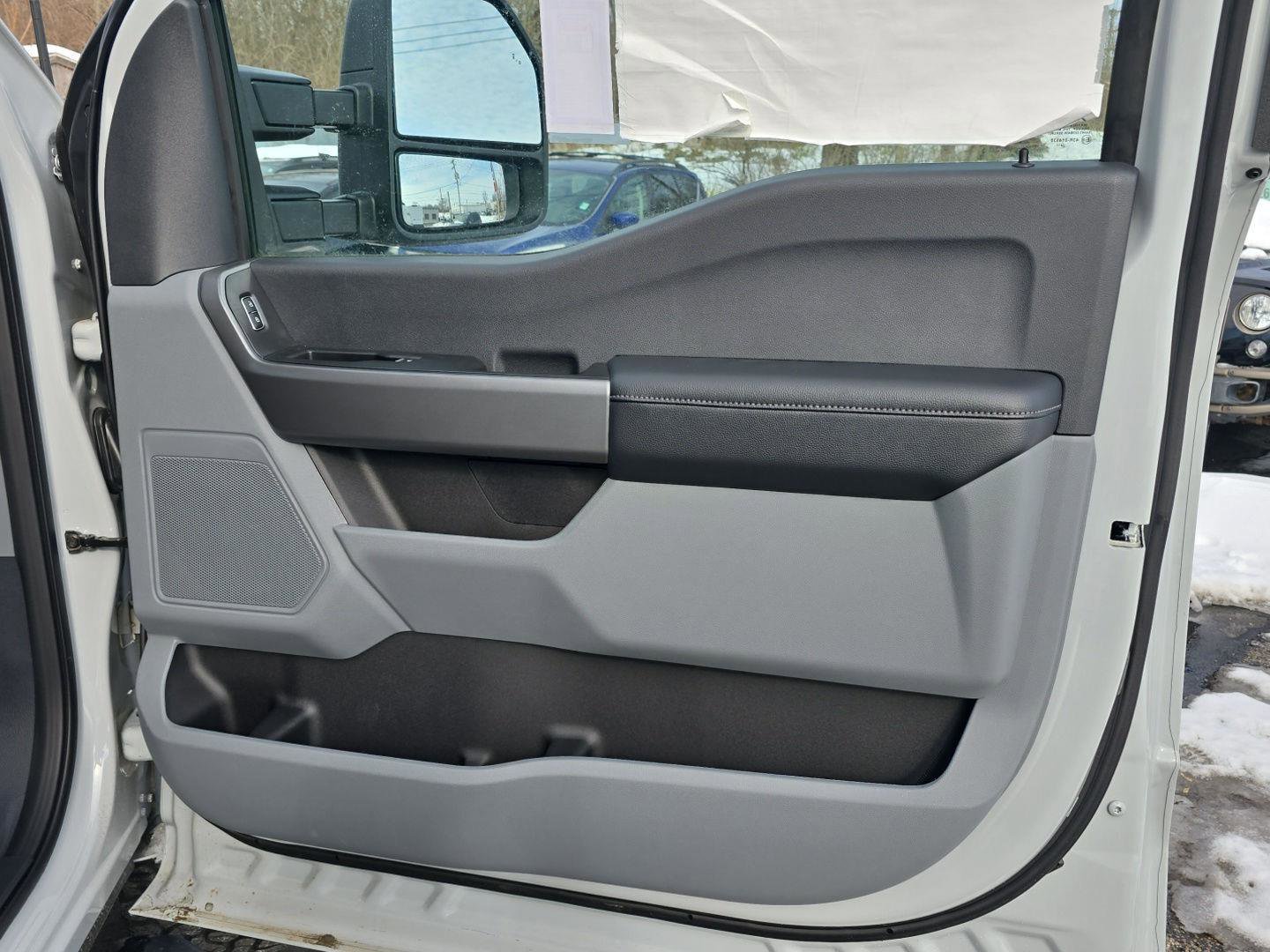 New 2025 Ford F250 XLT w/ 360-Degree Camera Package image 36