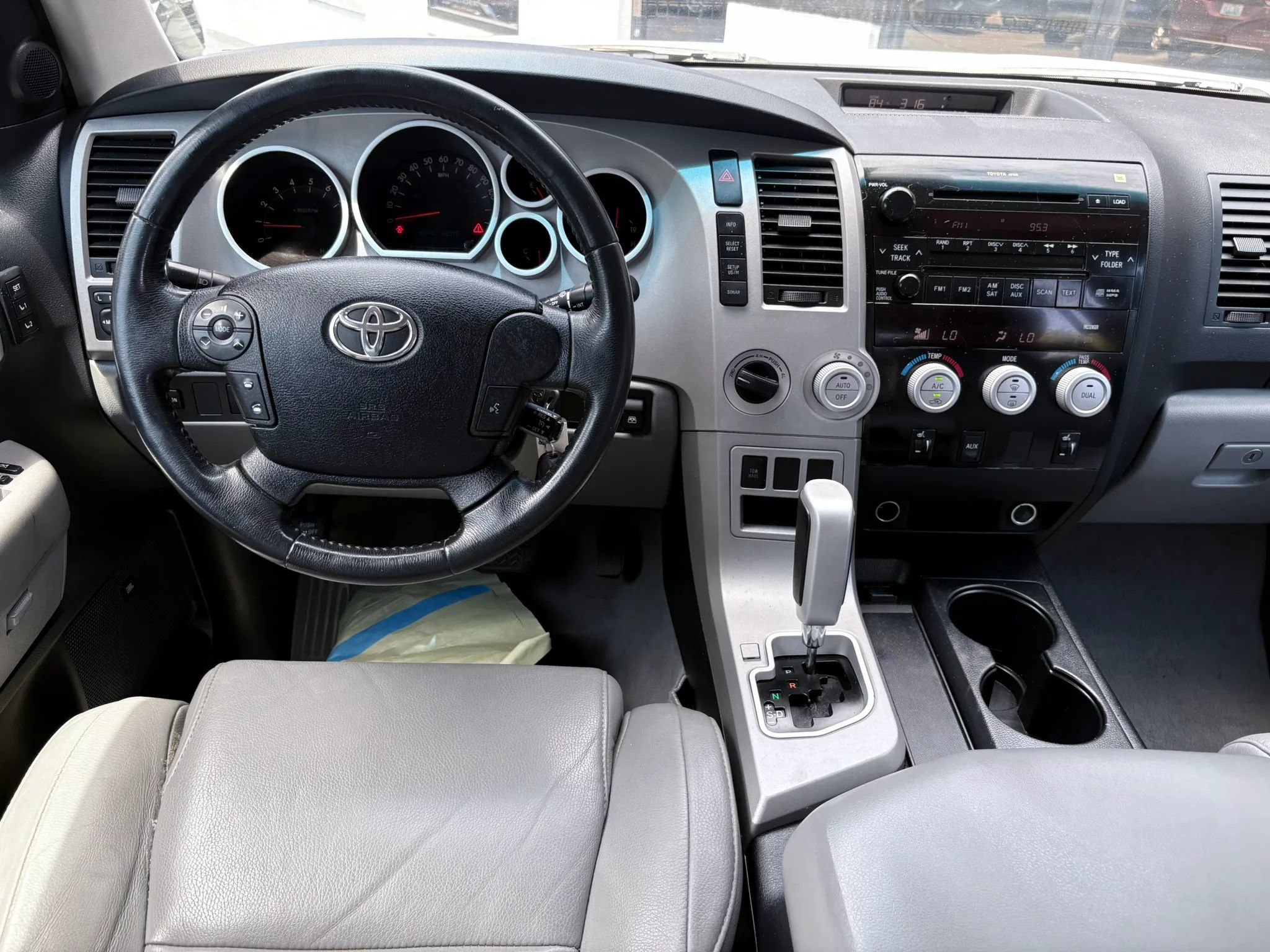 Used 2008 Toyota Tundra Limited AWD/4WD image 23