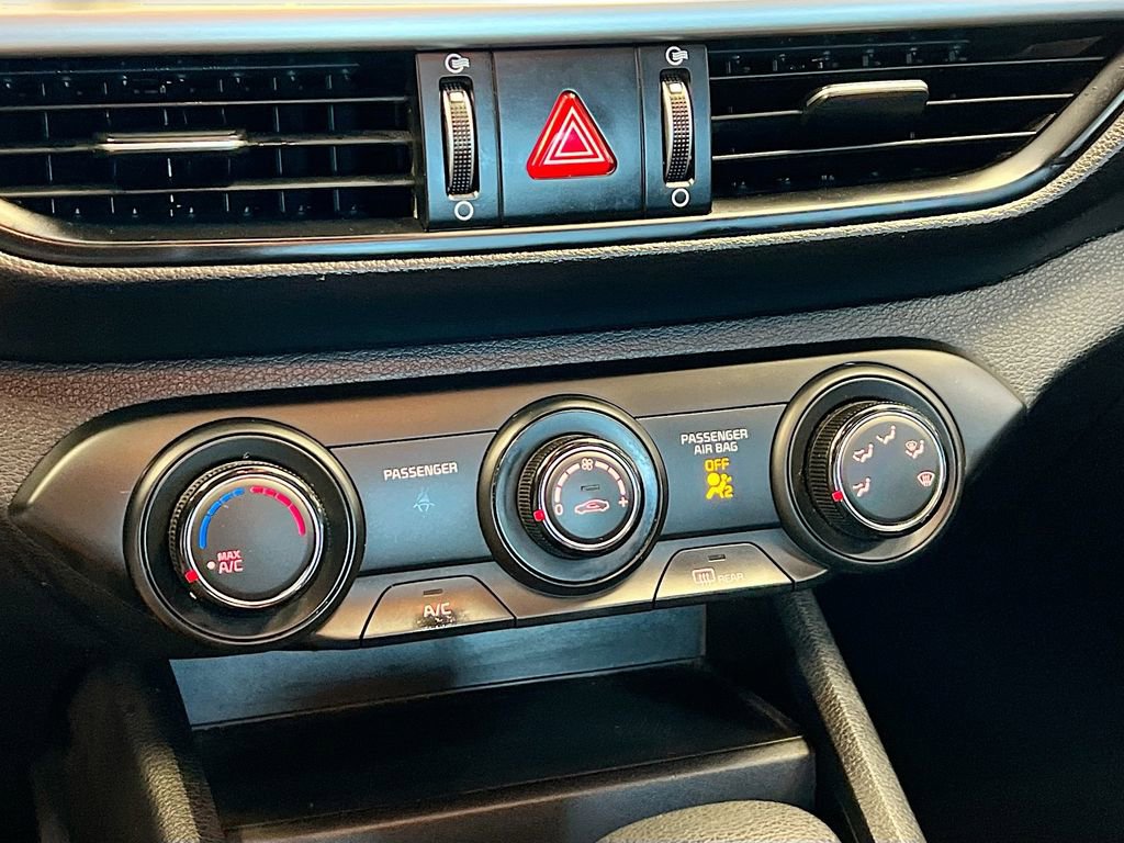 Used 2020 Kia Forte LXS image 15