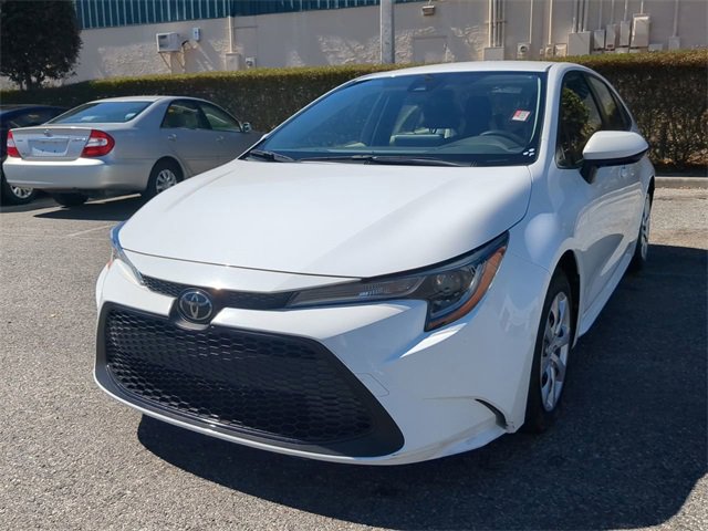 Used 2022 Toyota Corolla LE image 8