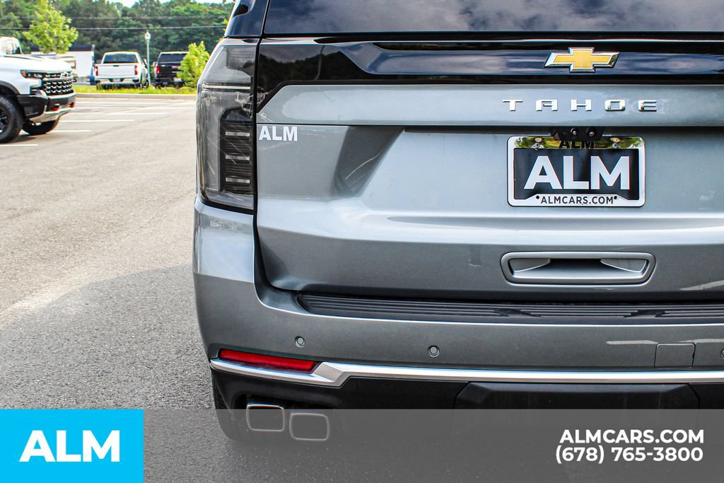 Used 2025 Chevrolet Tahoe High Country AWD/4WD image 12