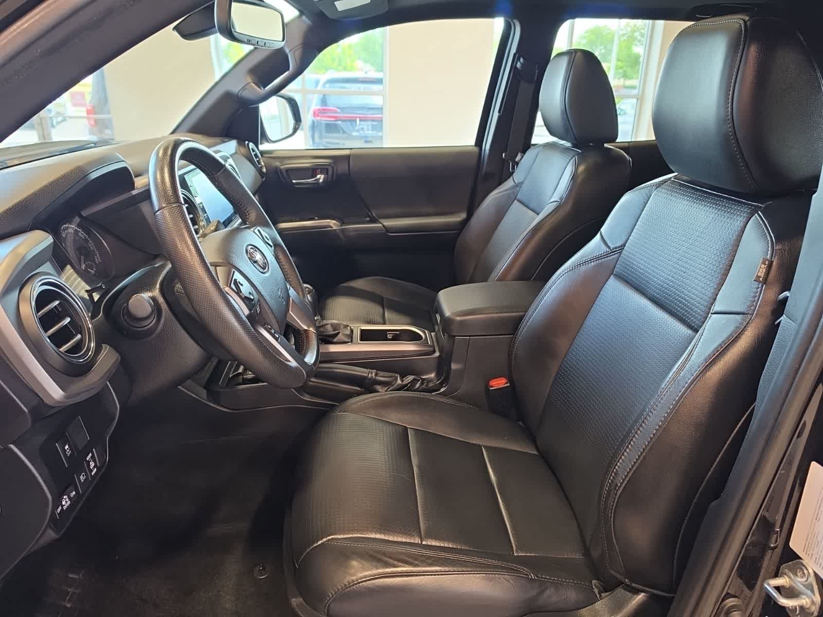 Used 2021 Toyota Tacoma 4x4 Double Cab image 16