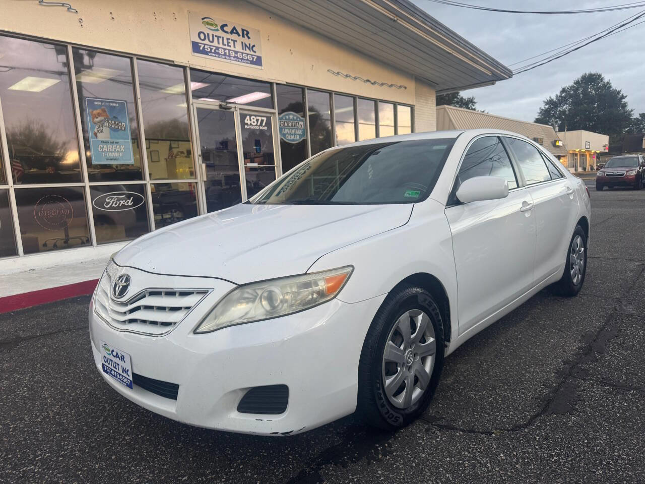 Used 2011 Toyota Camry LE