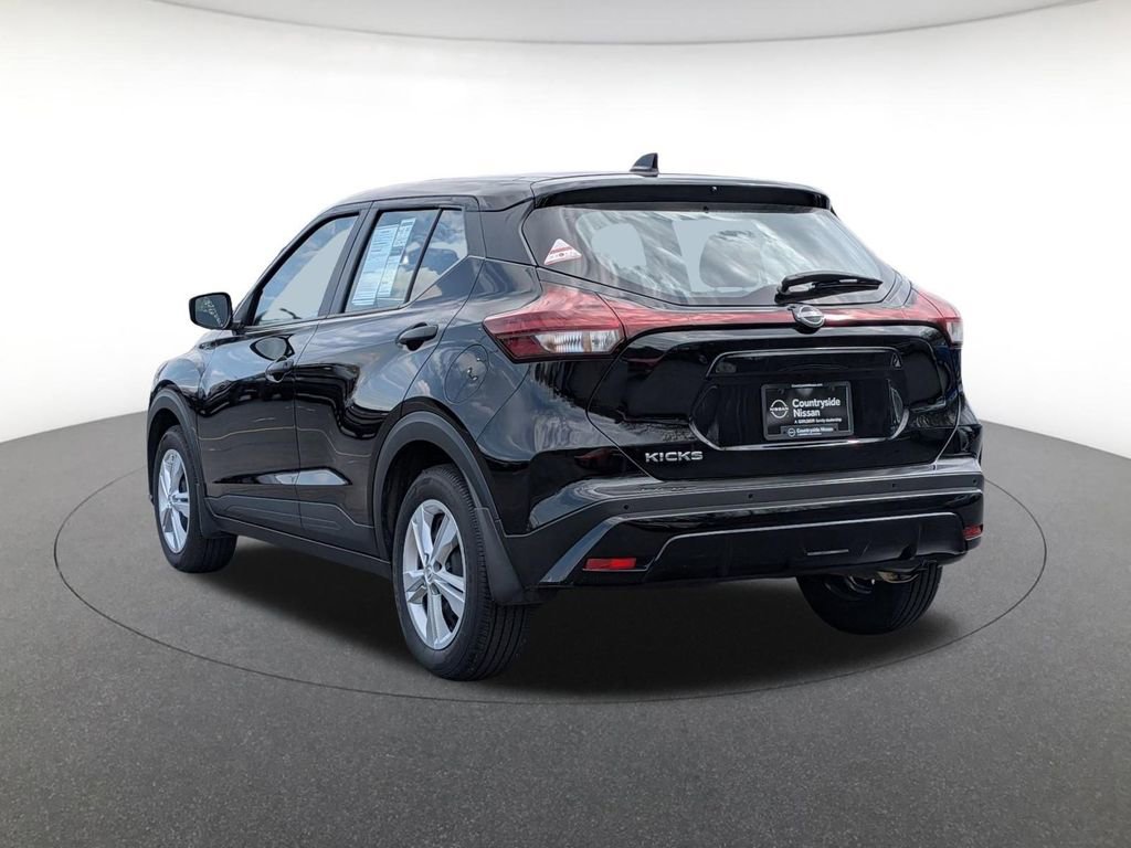 Used 2025 Nissan Kicks Play S FWD image 7