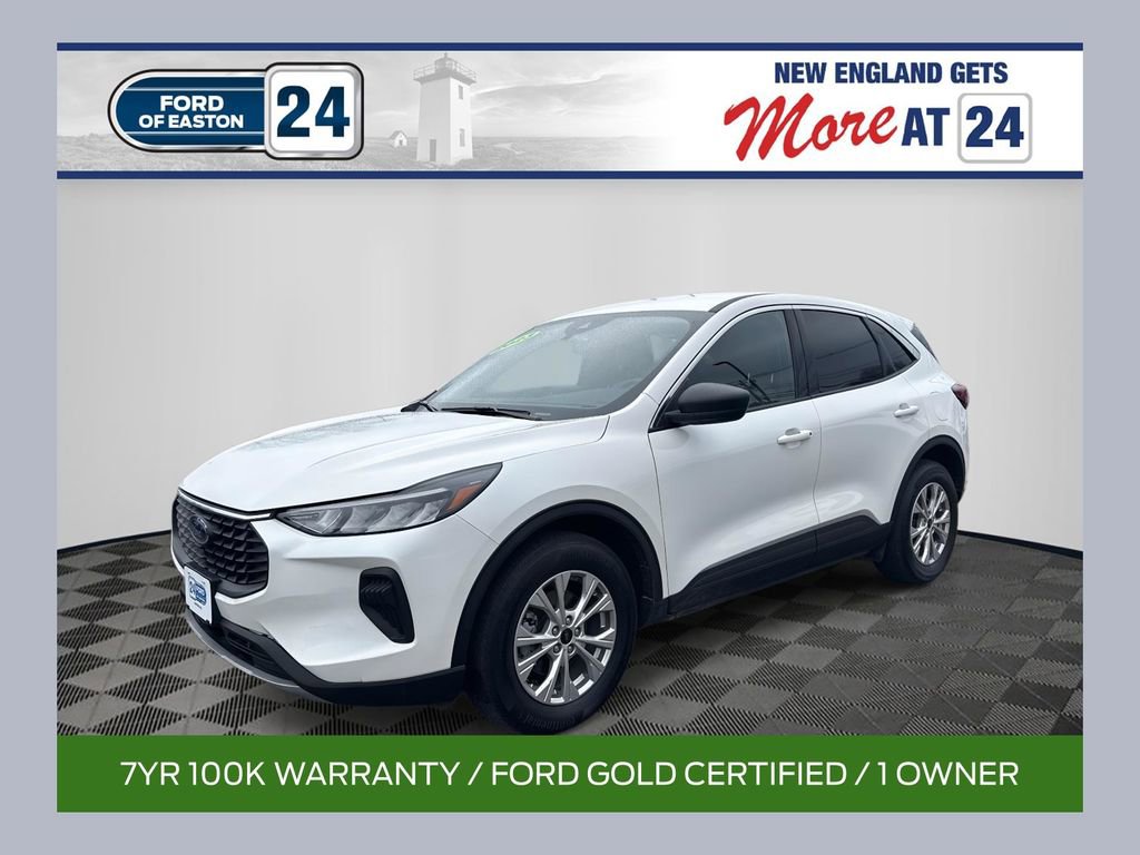 Used 2023 Ford Escape Active image 1