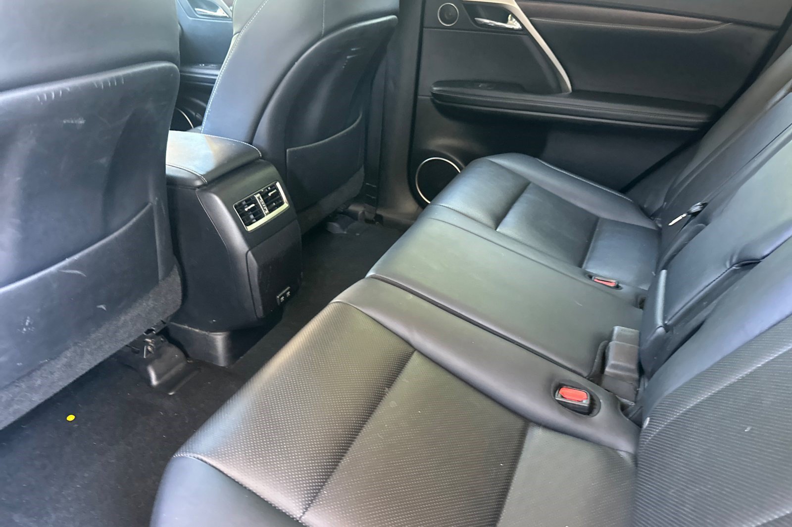 Used 2020 Lexus RX 450h AWD w/ Premium Package image 31