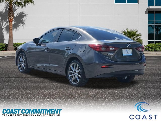 Used 2018 MAZDA MAZDA3 Touring FWD image 8