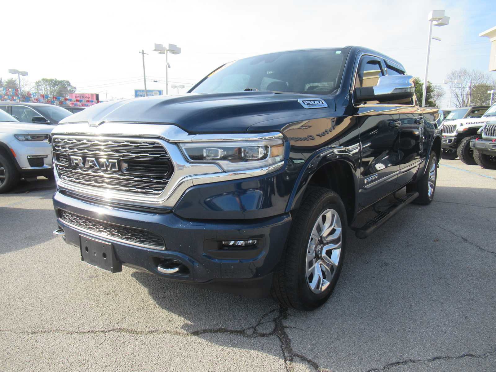 Used 2024 RAM 1500 Limited w/ Body Color Bumper Group