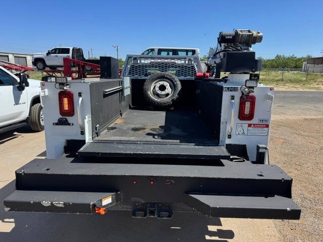 Used 2023 Chevrolet Silverado 3500 W/T w/ WT Fleet Convenience Package AWD/4WD image 9