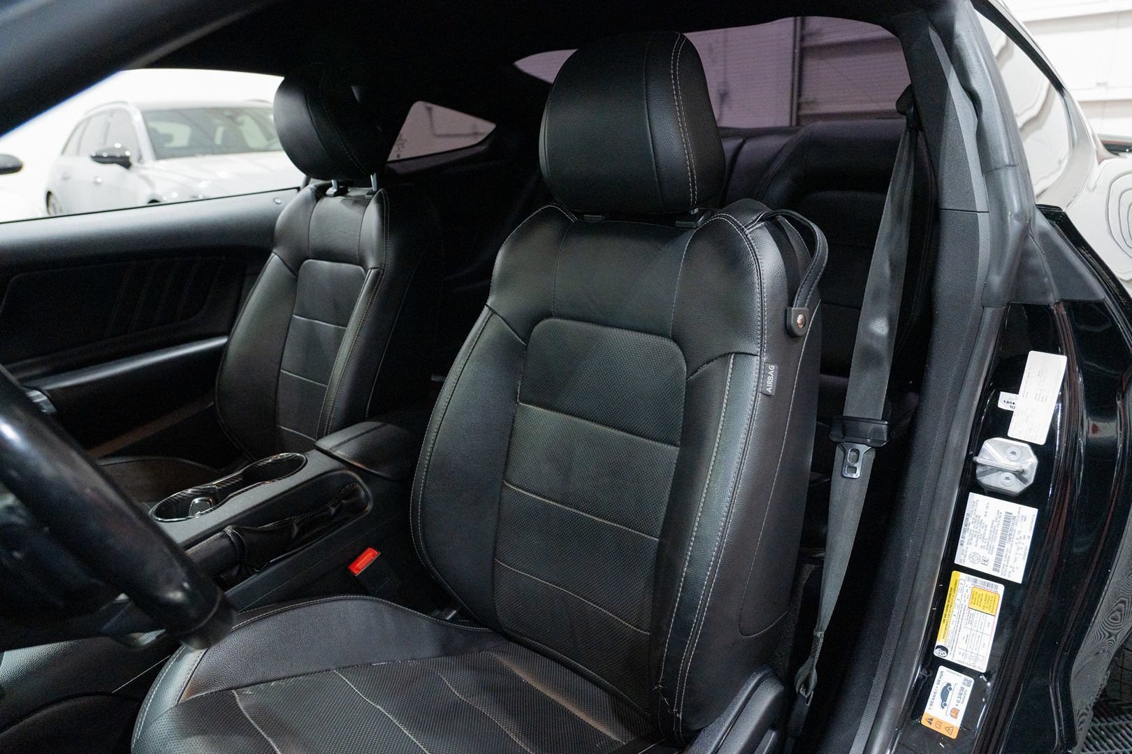 Used 2018 Ford Mustang GT Premium w/ Enhanced Security Package RWD image 20