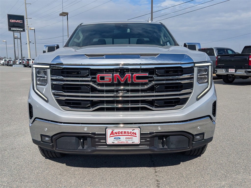 Used 2022 GMC Sierra 1500 SLT w/ SLT Premium Plus Package image 9