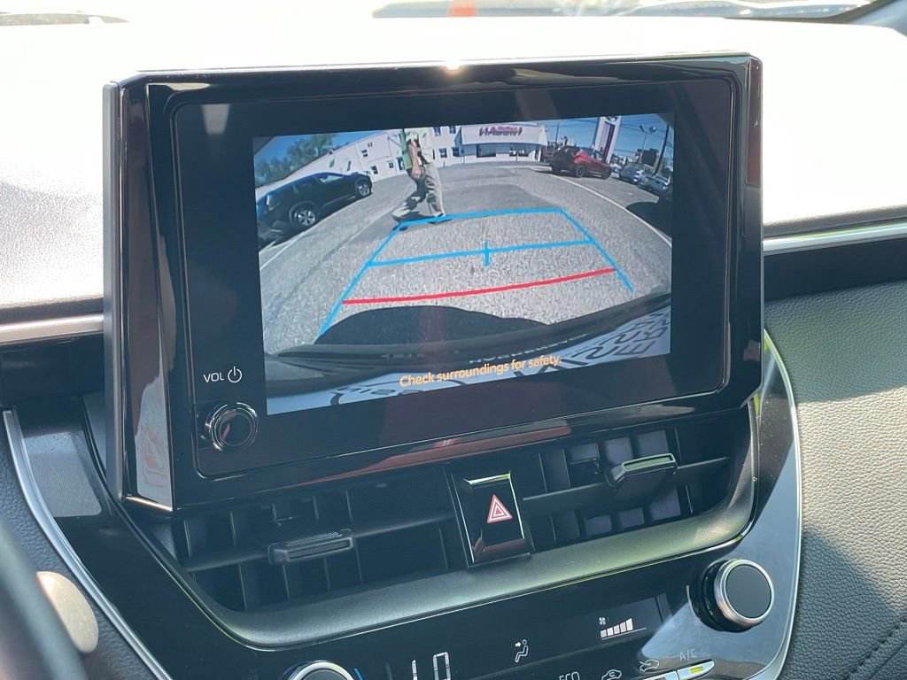 Used 2024 Toyota Corolla SE Nightshade image 21