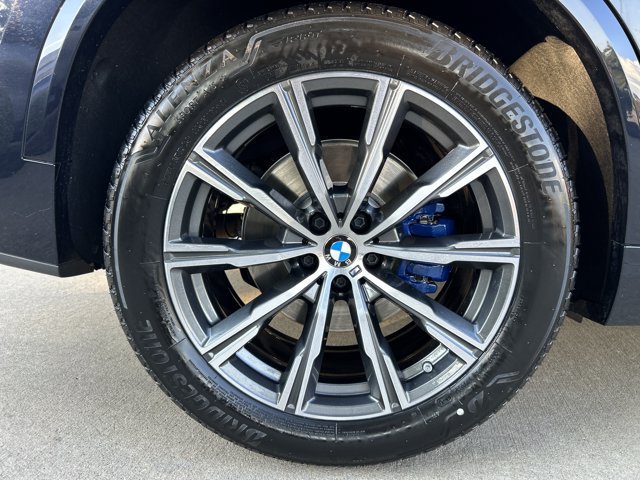 Certified 2023 BMW X5 xDrive40i w/ M Sport Package AWD/4WD image 27