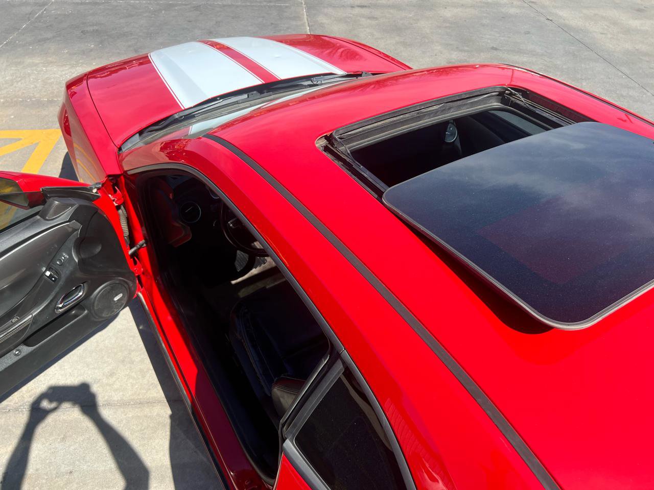 Used 2010 Chevrolet Camaro LT w/ White Stripe Package RWD image 24