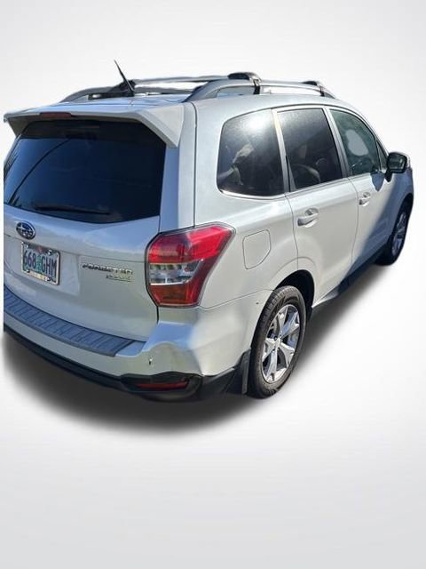 Used 2014 Subaru Forester 2.5i Touring AWD/4WD image 4