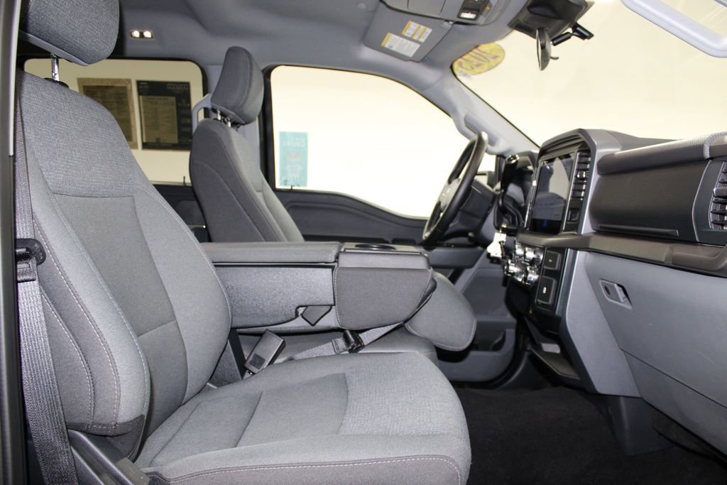 Used 2025 Ford F150 XLT w/ Equipment Group 301A Standard image 27