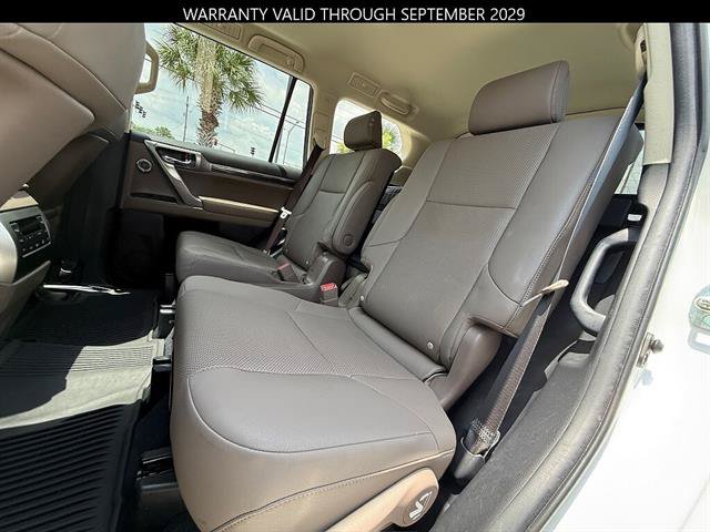Certified 2023 Lexus GX 460 Premium AWD/4WD image 11