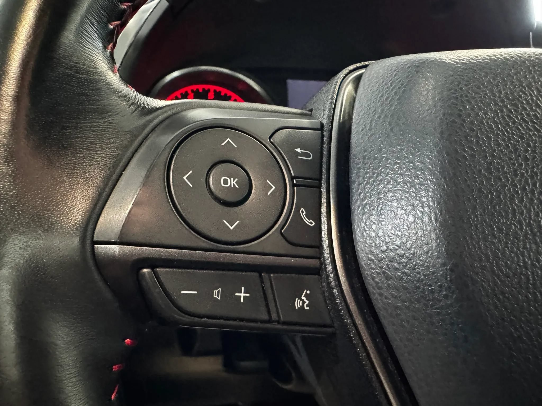 Used 2022 Toyota Camry TRD w/ TRD Package w/JBL Audio FWD image 25