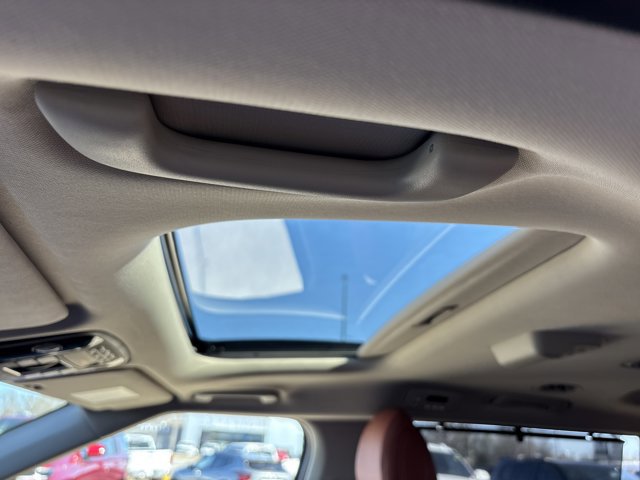 Used 2026 Kia Carnival SX image 22