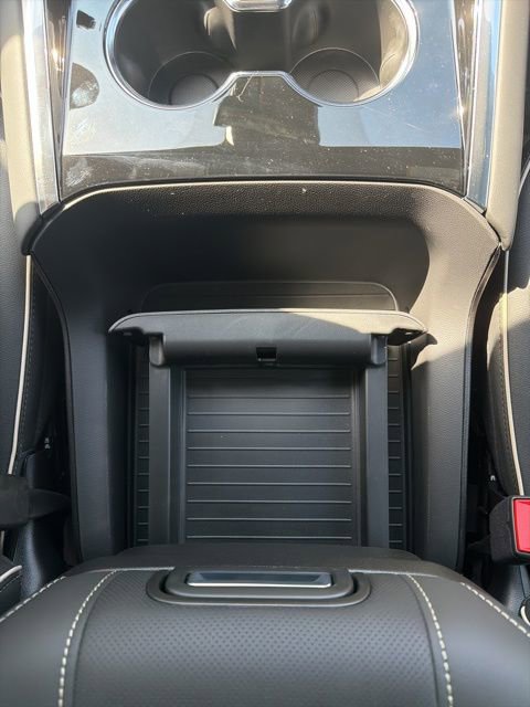 New 2026 Chevrolet Suburban Premier AWD/4WD image 34