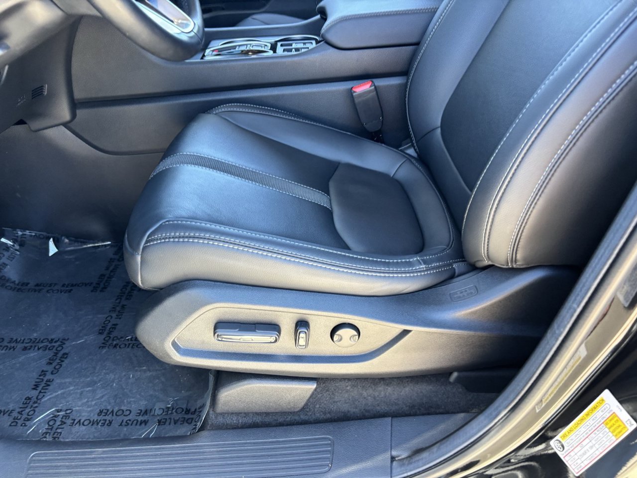 Used 2025 Honda Pilot EX-L image 18
