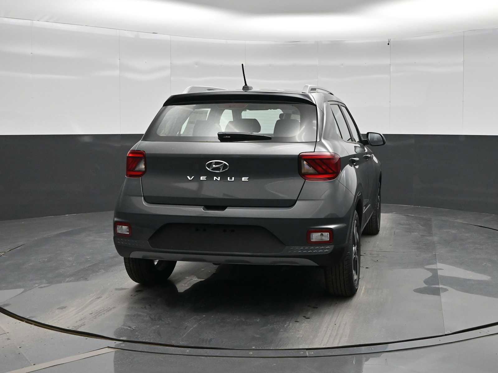 New 2026 Hyundai Venue SEL FWD image 6