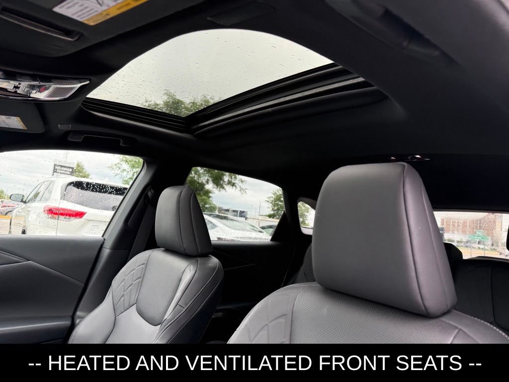 Used 2023 Lexus RX 350 Premium w/ Accessory Package AWD/4WD image 7