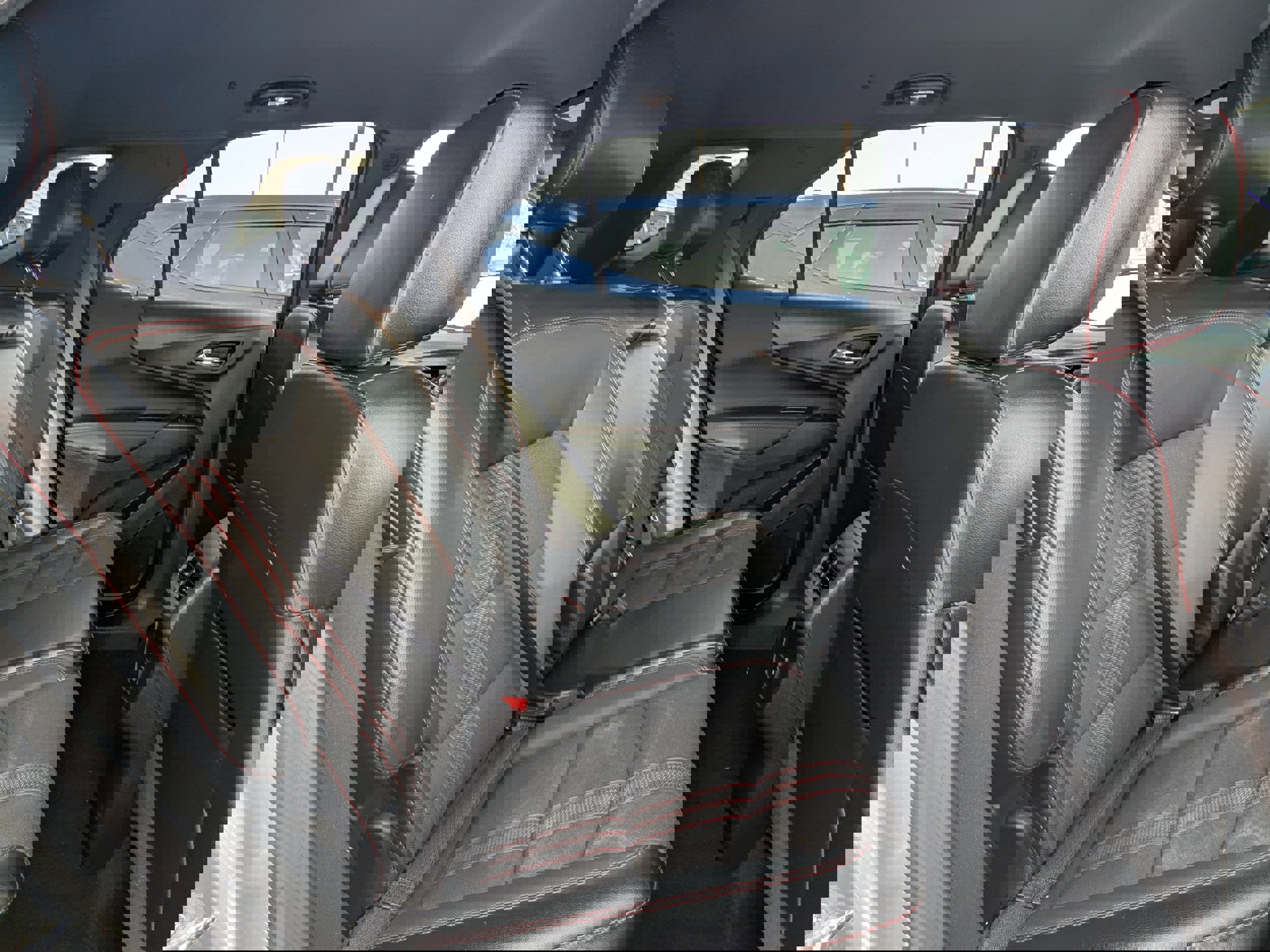 Used 2023 Chevrolet Equinox RS image 11