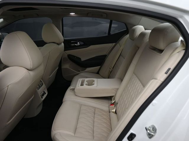 Used 2023 Nissan Maxima Platinum w/ Sport Mat Group image 24