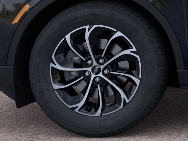 New 2026 Lincoln Nautilus Premier AWD/4WD image 19