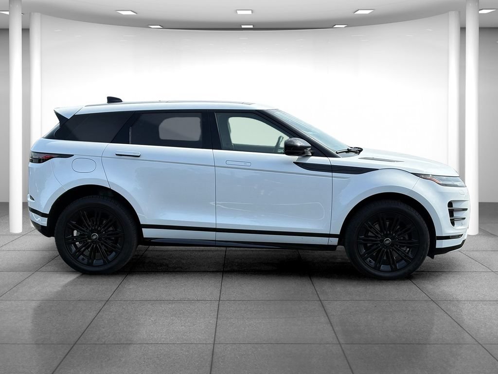 Used 2024 Land Rover Range Rover Evoque Dynamic SE AWD/4WD image 8