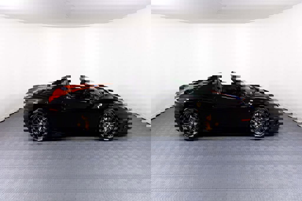 Used 2015 Ferrari 458 Speciale A image 3