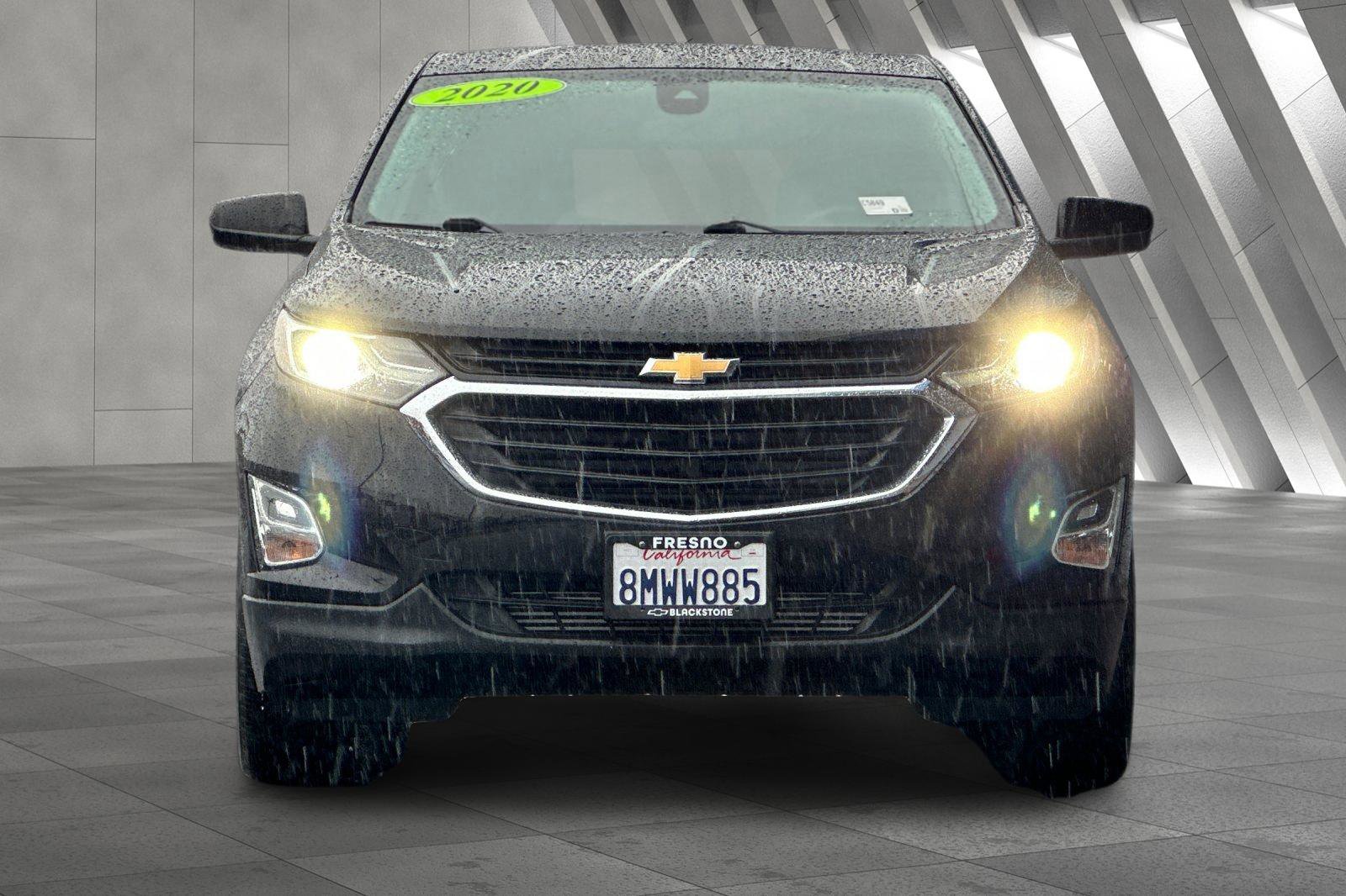 Used 2020 Chevrolet Equinox LT w/ LPO, Floor Liner Package image 9