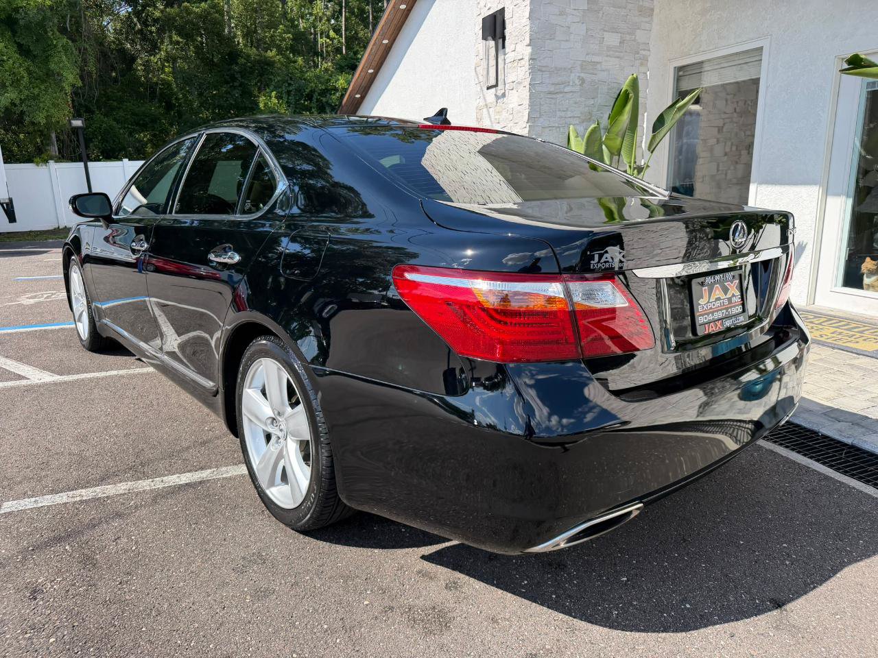 Used 2012 Lexus LS 460 w/ Luxury Value Edition RWD image 11