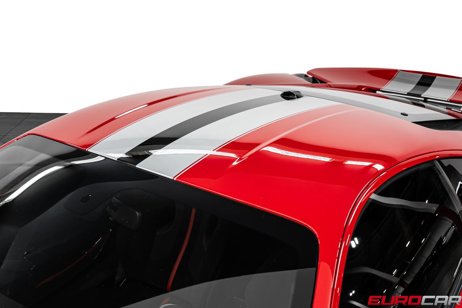 Used 2019 Ferrari 488 Pista Coupe RWD image 19