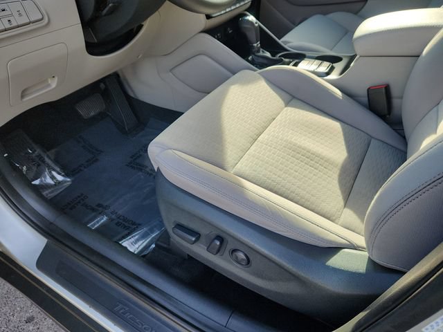 Used 2020 Hyundai Tucson Value AWD/4WD image 19