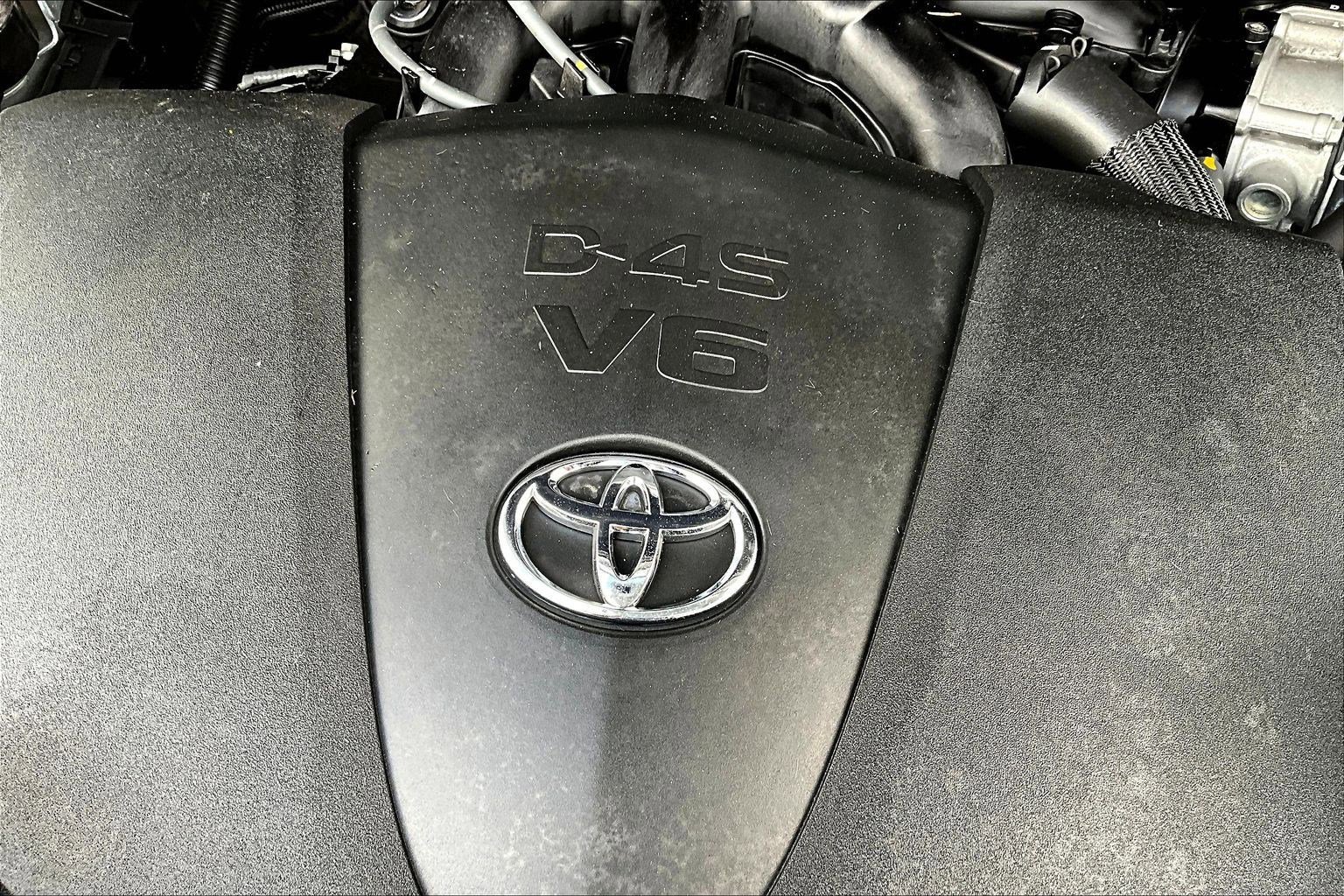 Used 2019 Toyota Highlander XLE image 32