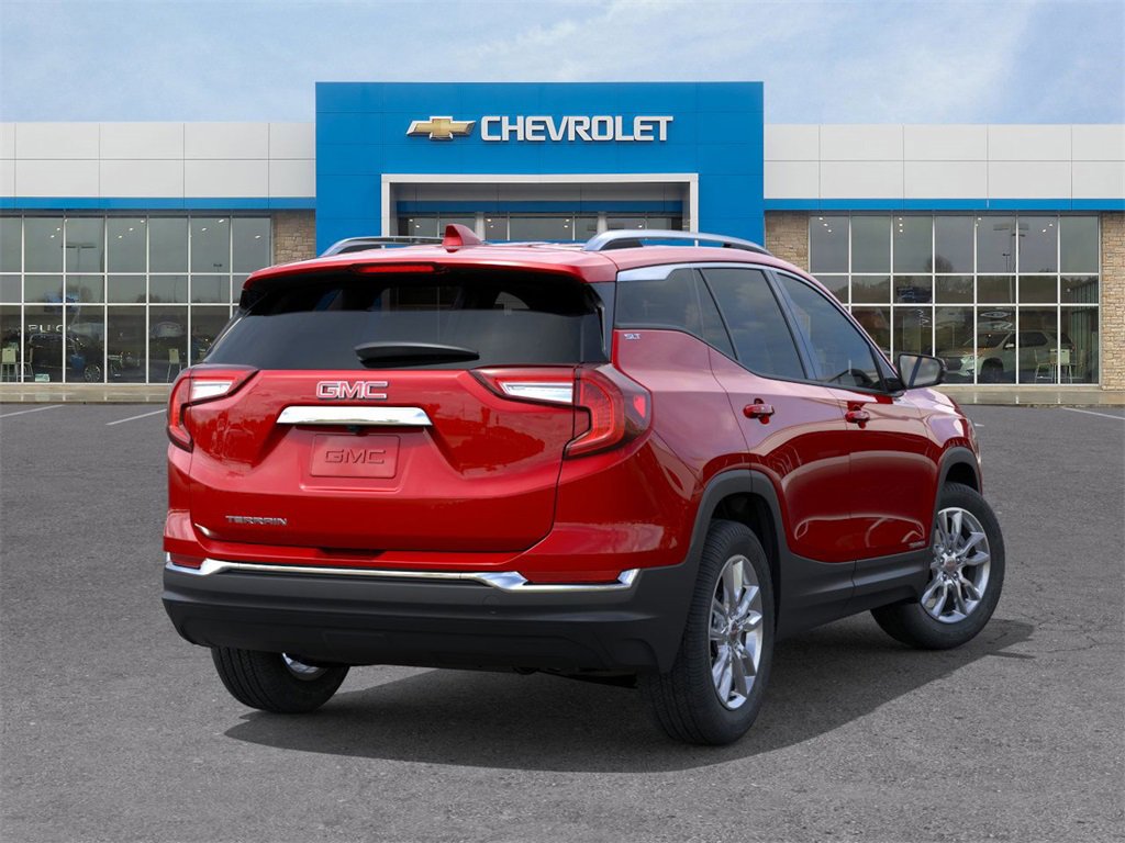 New 2024 GMC Terrain SLT image 4