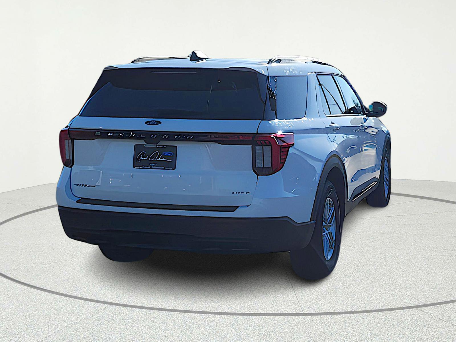 New 2026 Ford Explorer Active image 8