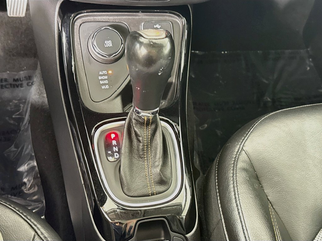 Used 2018 Jeep Compass Limited AWD/4WD image 8